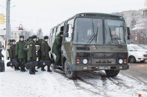 Вы можете избежать военной службы, если вы являетесь членом парламента и выборы еще не состоялись